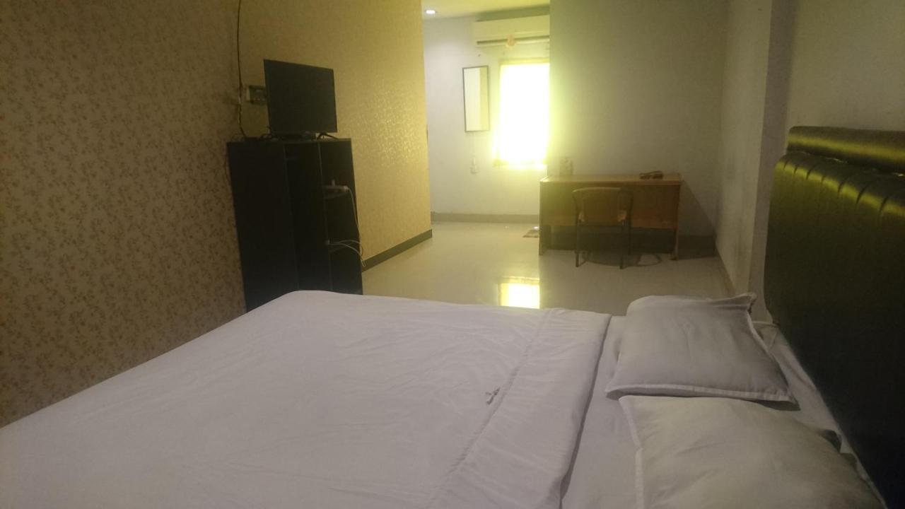 Sz Nine One Hotell Medan Eksteriør bilde